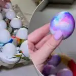 Como fazer ovos de Páscoa de "mármore": um flyhack que