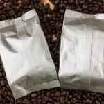 Está a armazenar o seu café de forma errada: eis onde conservará o seu aroma e sabor durante mais tempo esta-a-armazenar-o-seu-cafe-de-forma-errada-eis.webp.webp