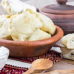 Vareniki cozido a vapor com queijo cottage: inchado e incrivelmente